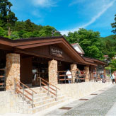 大山参道市場（鳥取県大山町）