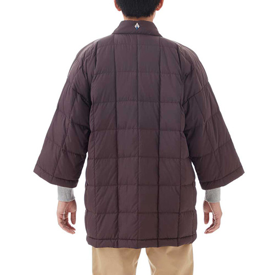 モデル身長175cm／Mサイズ着用