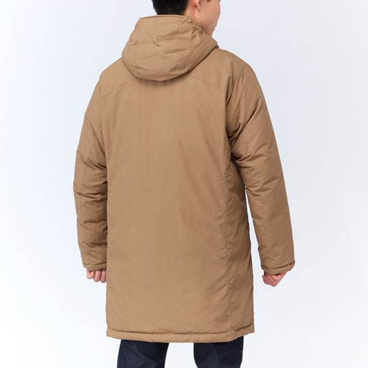 モデル身長175cm／Mサイズ着用
