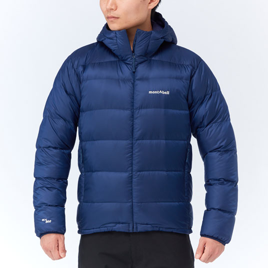 モデル身長175cm／Mサイズ着用