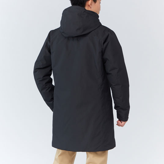 モデル身長175cm／Mサイズ着用