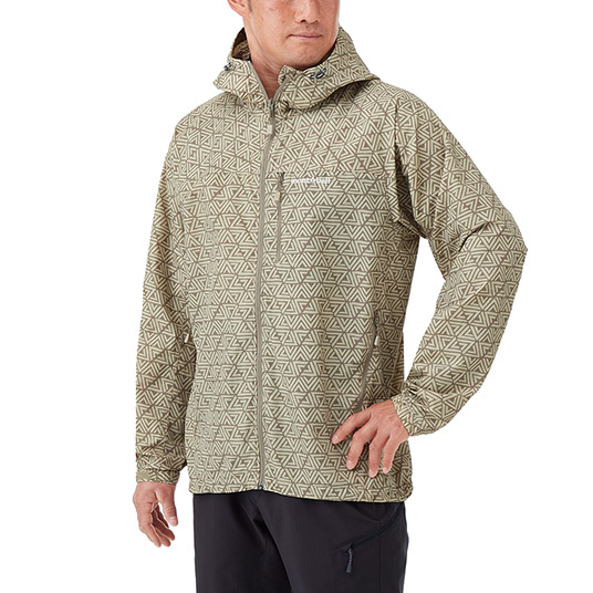 モデル身長170cm／Mサイズ着用