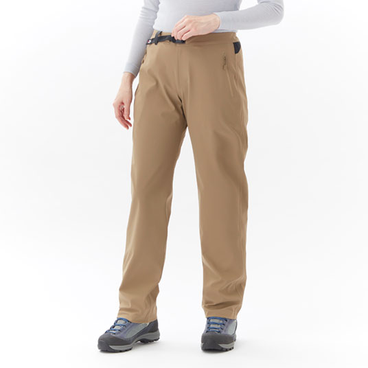 モデル身長164cm／Mサイズ着用