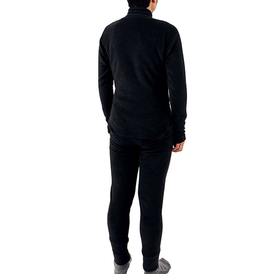 モデル身長174cm／Mサイズ着用