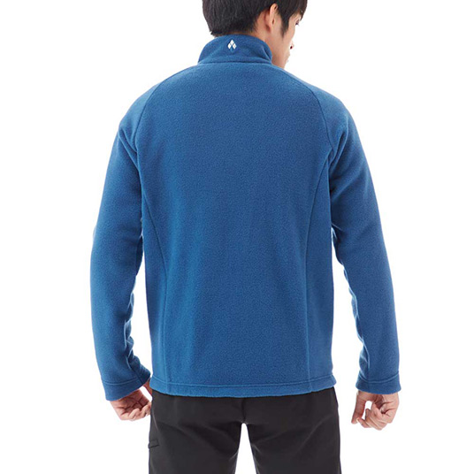 モデル身長175cm／Mサイズ着用
