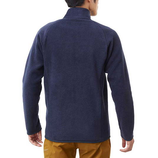 モデル身長175cm／Mサイズ着用