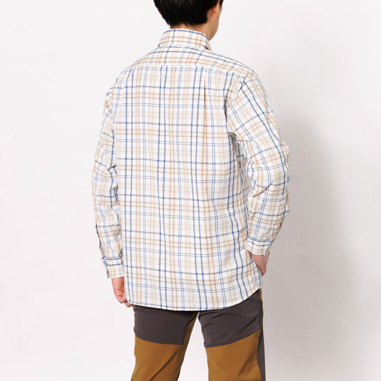 モデル身長175cm／Mサイズ着用