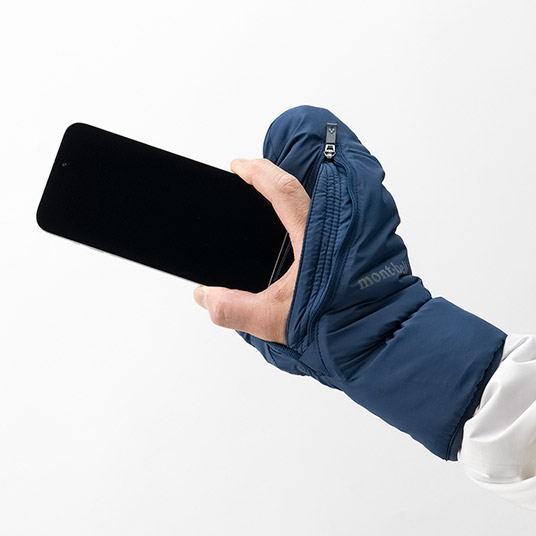 カメラやスマートフォン操作に便利