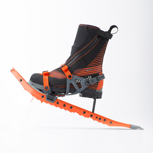 ヒールリフトを搭載