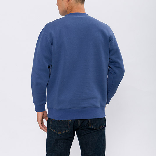 モデル身長170cm／Mサイズ着用