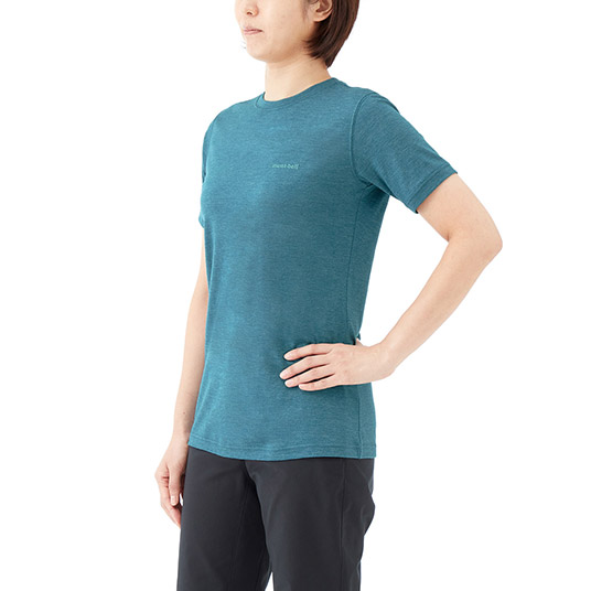 モデル身長170cm／Mサイズ着用