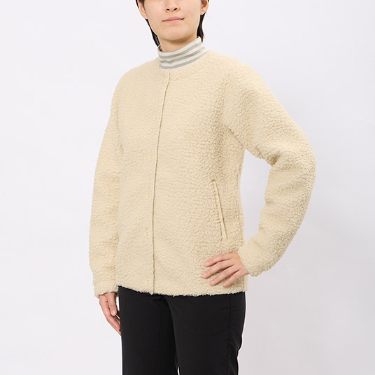 モデル身長167cm／Mサイズ着用