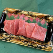 大間産まぐろ中トロ200ｇカット済み